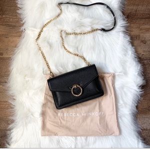 Crossbody hand bag with gold hardware